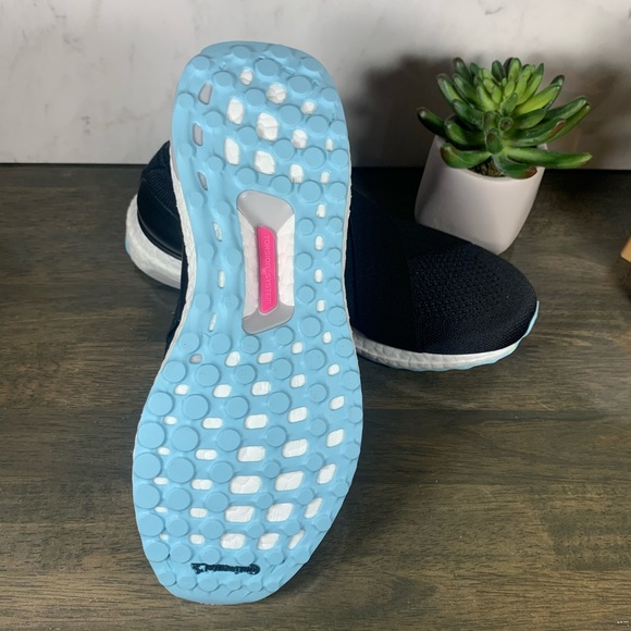 adidas UltraBOOST Slip On Black - Picture 9 of 9